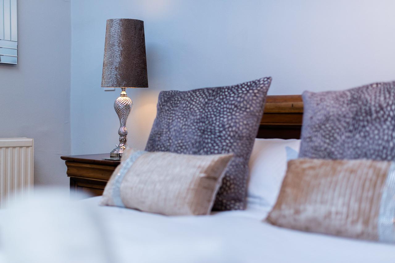 Wolfen Mill Villa Chipping Екстериор снимка