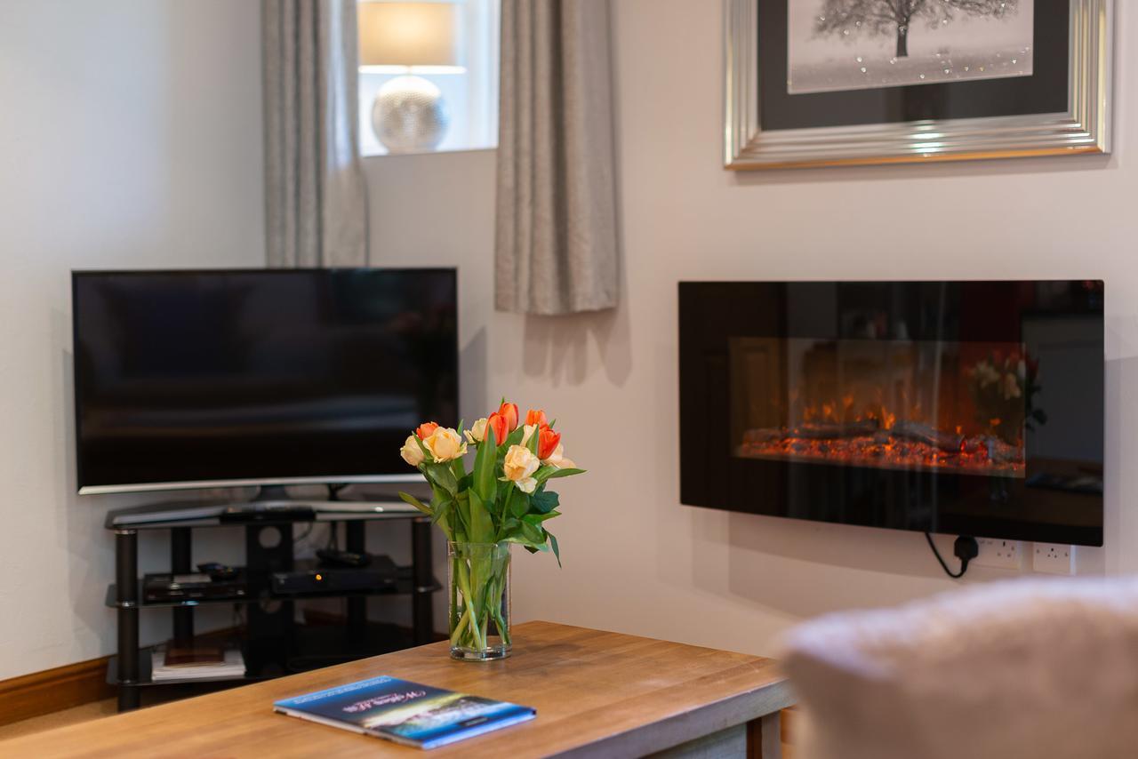 Wolfen Mill Villa Chipping Екстериор снимка
