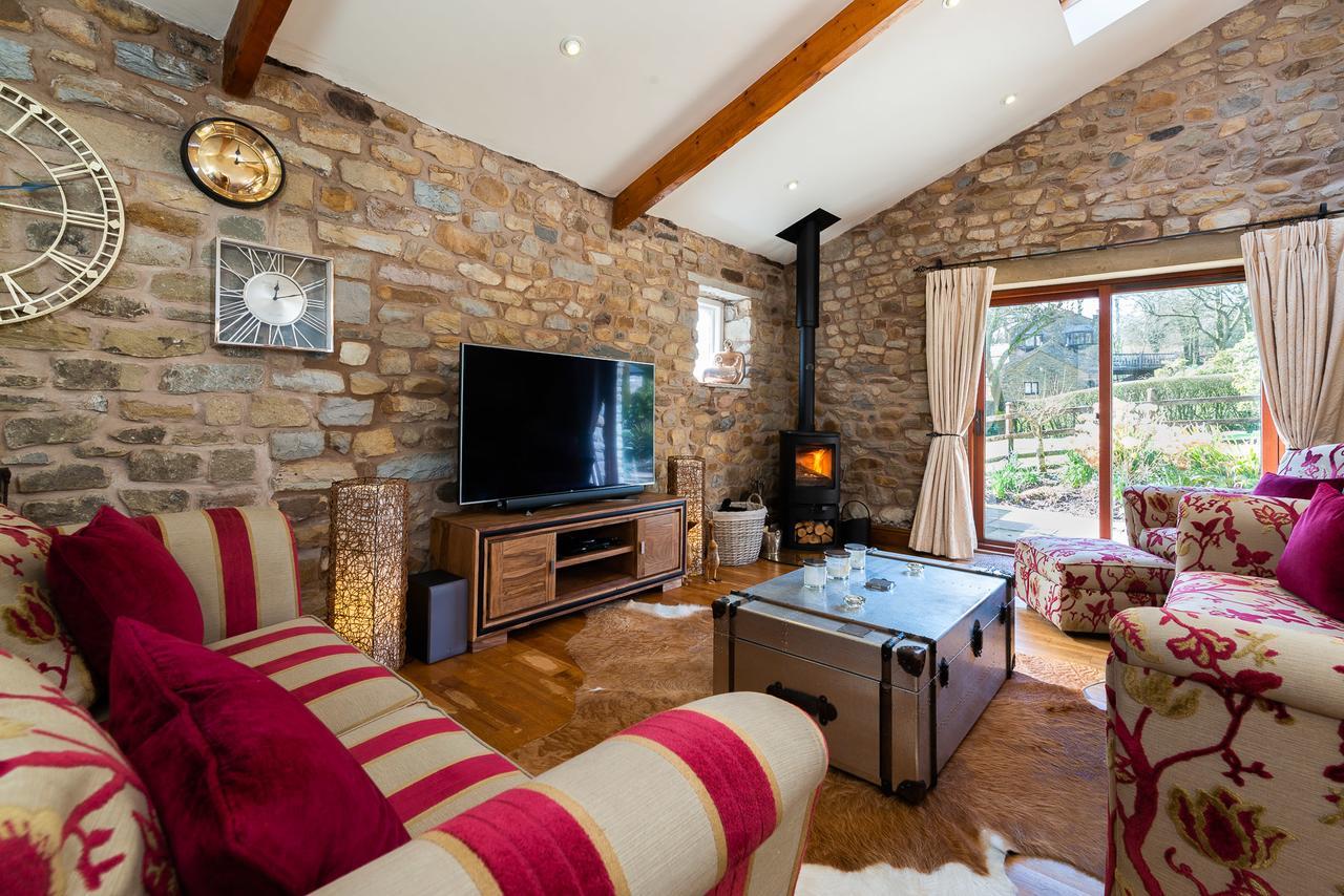 Wolfen Mill Villa Chipping Екстериор снимка
