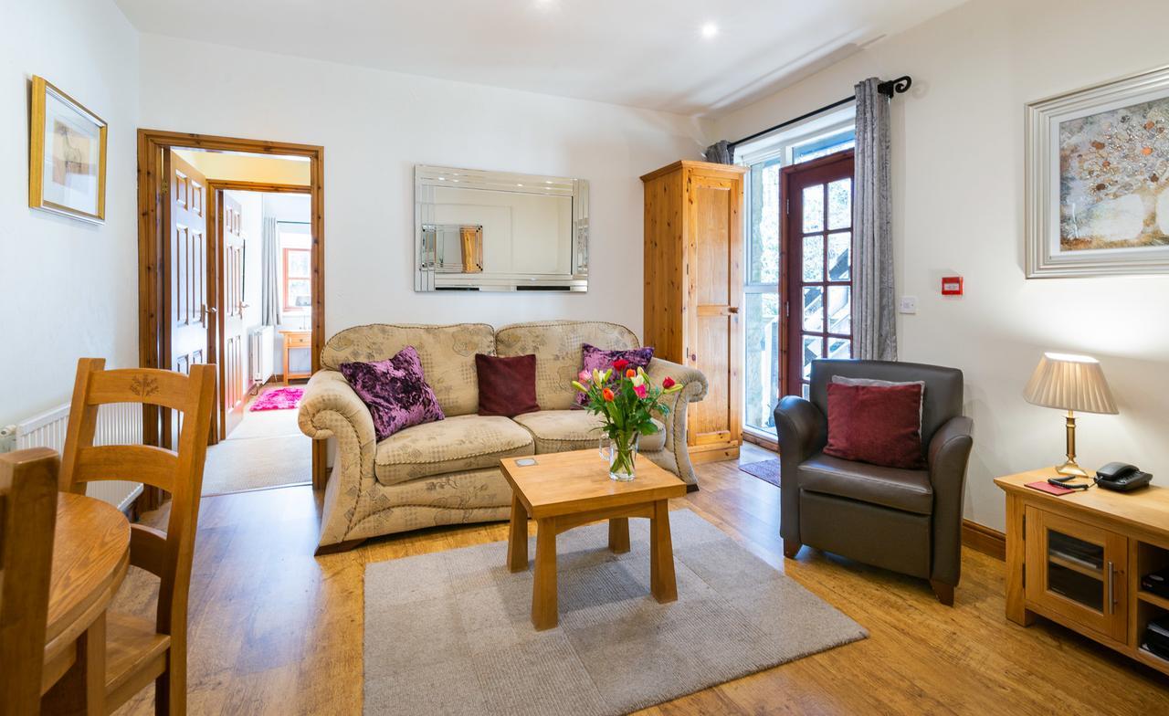 Wolfen Mill Villa Chipping Екстериор снимка
