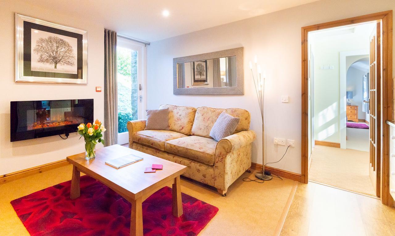 Wolfen Mill Villa Chipping Екстериор снимка
