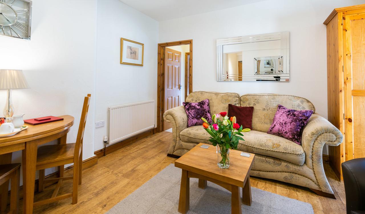 Wolfen Mill Villa Chipping Екстериор снимка
